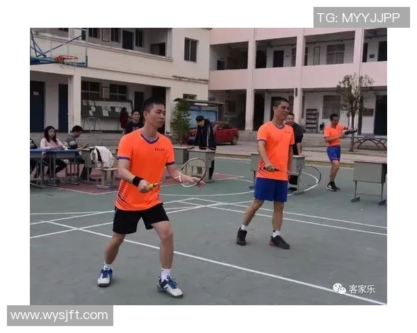 上海羽毛球队在世锦赛中的逆袭之路展现团队精神与不屈斗志 上海羽毛球队在世锦赛中的逆袭之路展现团队精神与不屈斗志