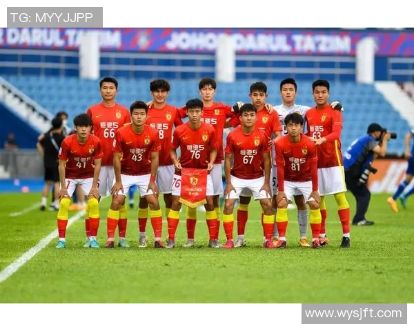 广州足球队意识表现分析大满贯点评揭示球队潜力与不足 广州足球队意识表现分析大满贯点评揭示球队潜力与不足