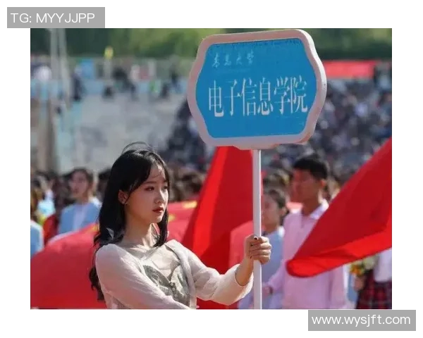 杨丽专访:从青涩少女到网球明星的成长之路与心路历程分享