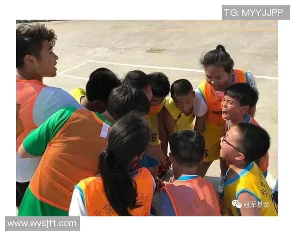 早教足球视频助力孩子运动成长培养团队合作精神与协调能力